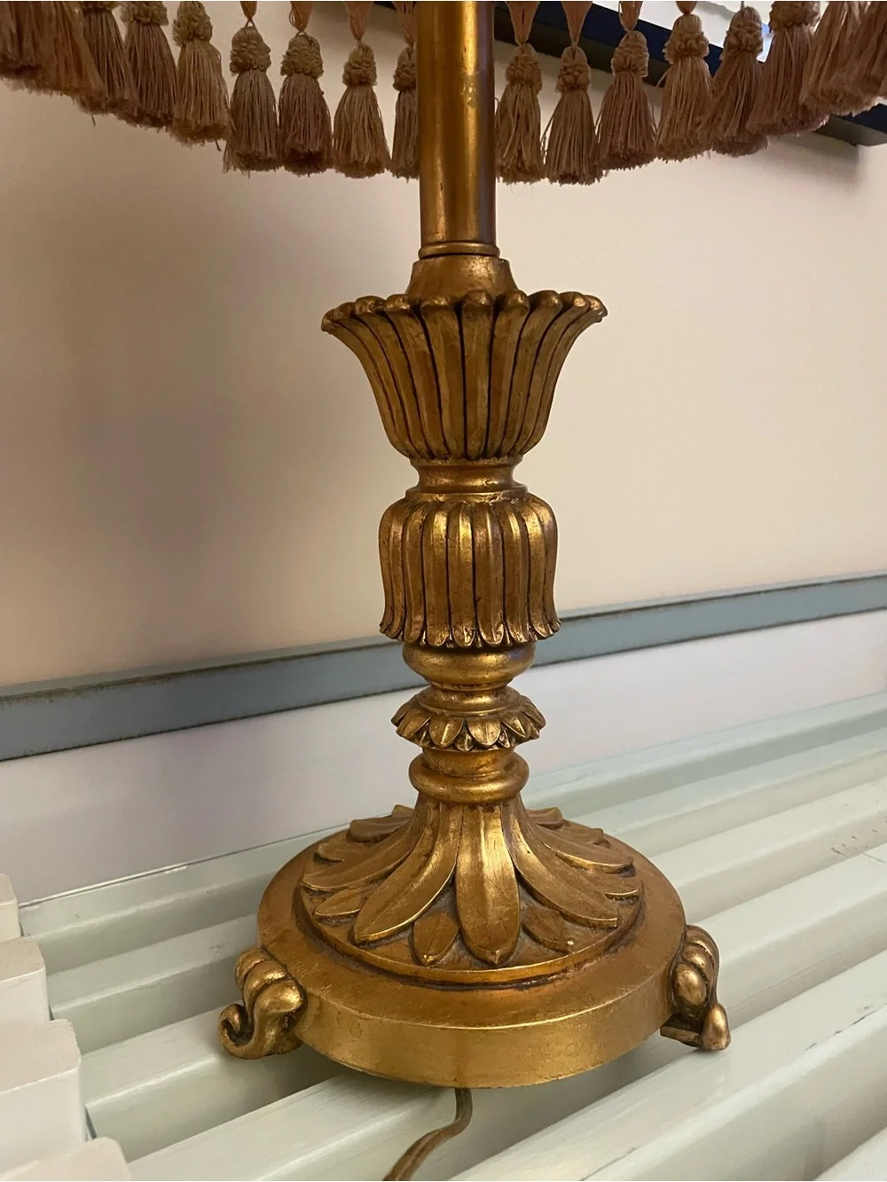 Classic Tassel Table Lamp in Gold